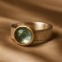 Vintage Green Round-Stone Ring